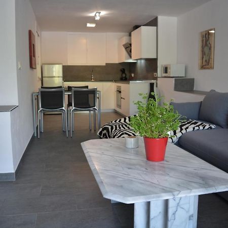 Lovely Bungalow For Four Close To Beach And City In Torrevieja Zewnętrze zdjęcie